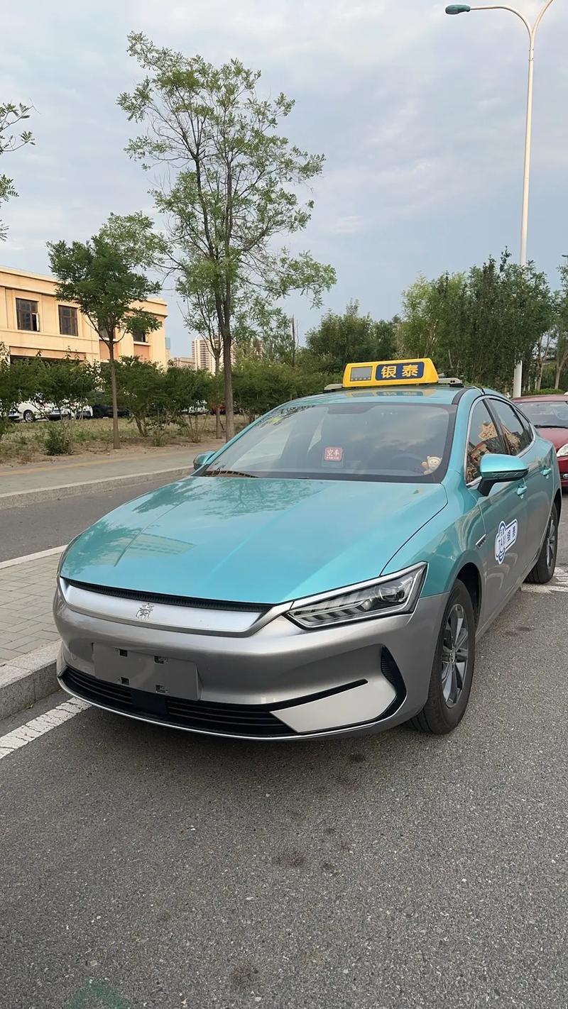 出租车智慧出行 嘀嗒出行巡网融合 扬召出租车数字化管理_天津卖出租车用通过公司吗