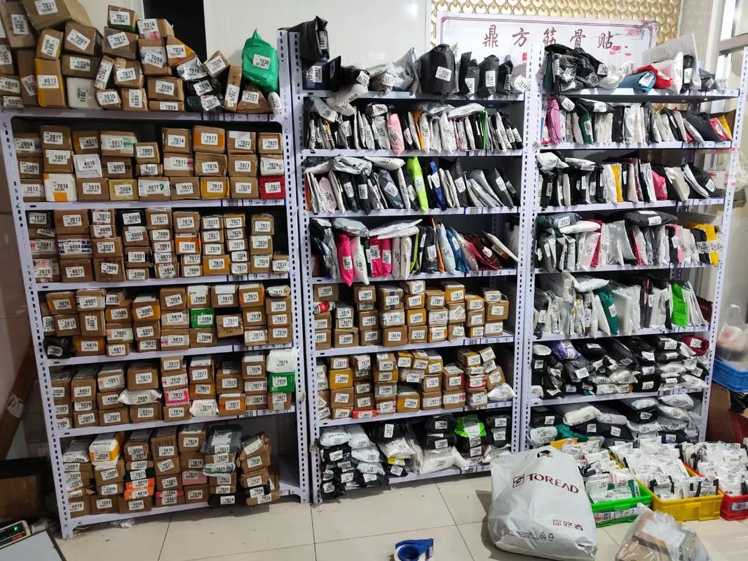 快递创业商机_承包快递业务赚钱_双12快递爆仓