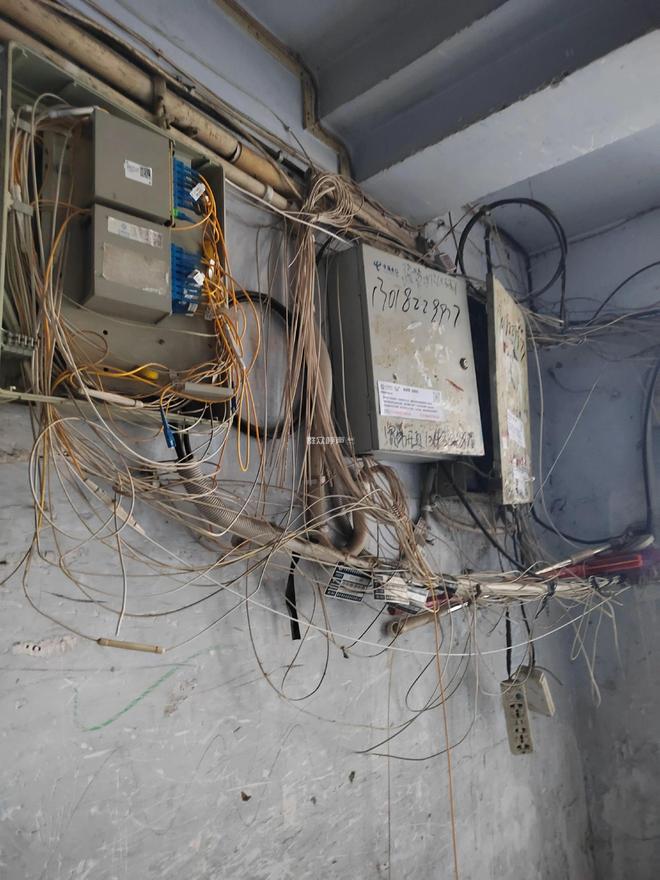 二手房房龄选择_最新贷款利率_20年的二手房能贷款吗