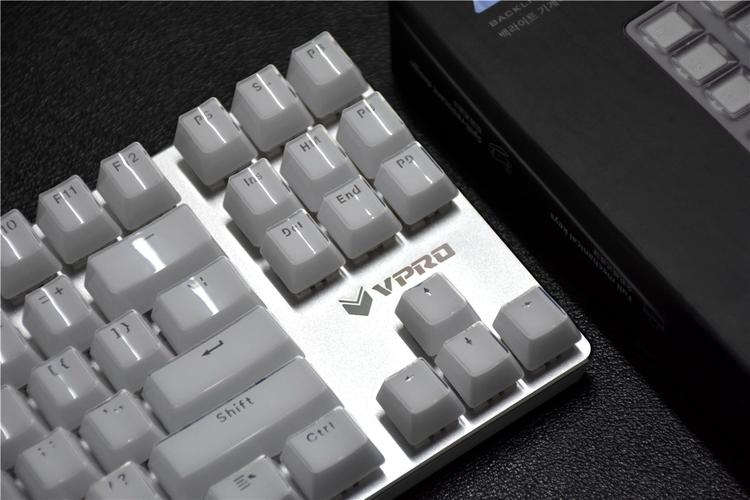 雷柏V500S青轴游戏键盘_雷柏v500s冰晶版怎么样_雷柏键盘评测晒单
