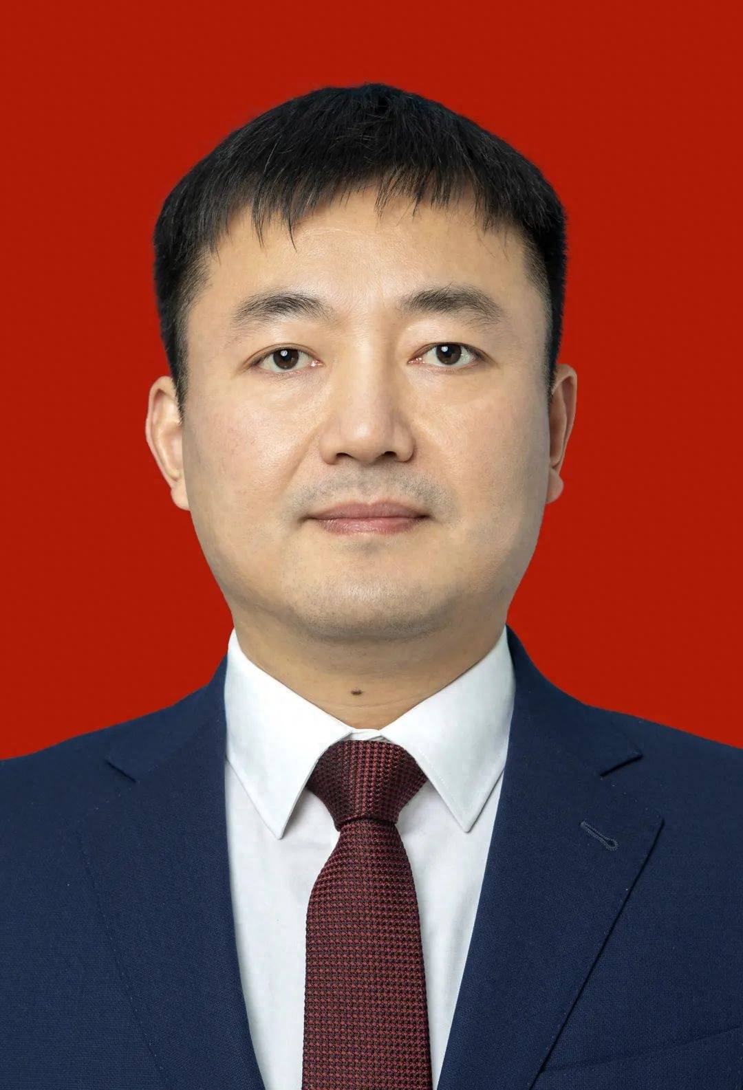 山东省政府职务调整_威海市副市长孙付春履新山东高速集团党委副书记_厅干职务调整